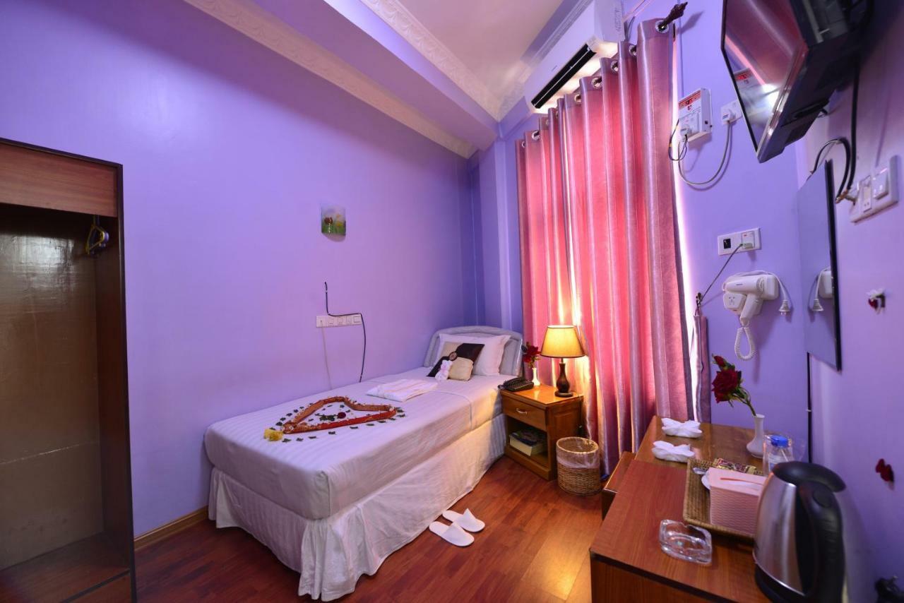 Royal Naung Yoe Hotel Mandalay Exterior foto